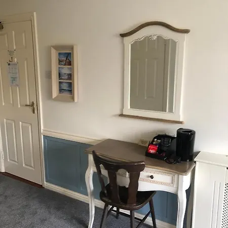 Westend Bar & Select Gasthof Fenit