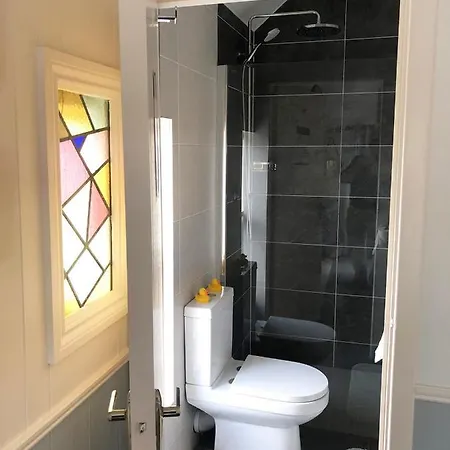 Westend Bar & Select