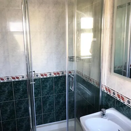 Westend Bar & Select 3*