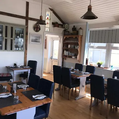 Westend Bar & Select Guest house