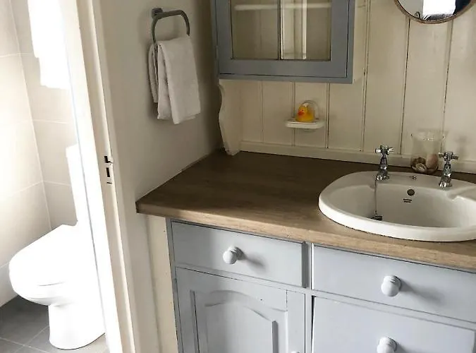 Gæstehus Westend Bar & Select