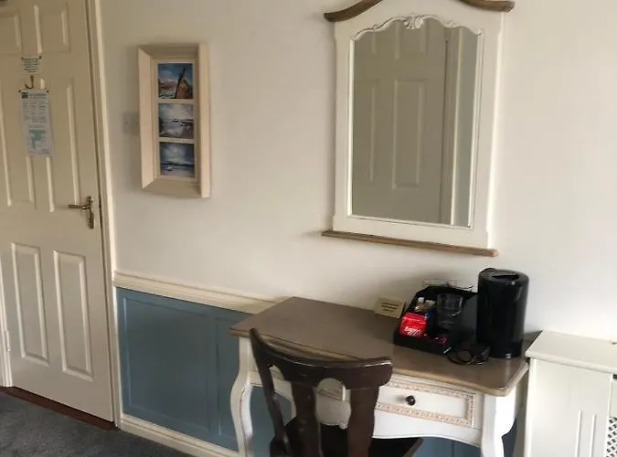 Westend Bar & Select Gæstehus Fenit