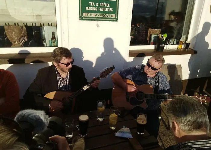 Westend Bar & Select Guest house