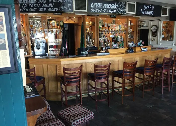 Westend Bar & Select 3* Fenit